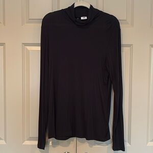 CAbi black mock turtleneck L EUC